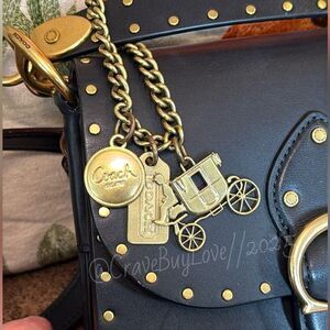 COACH BRASS CARRIAGE CHARM CHAIN LINK LOBSTER CLASP POPPY MEDALLION MINI HANGTAG